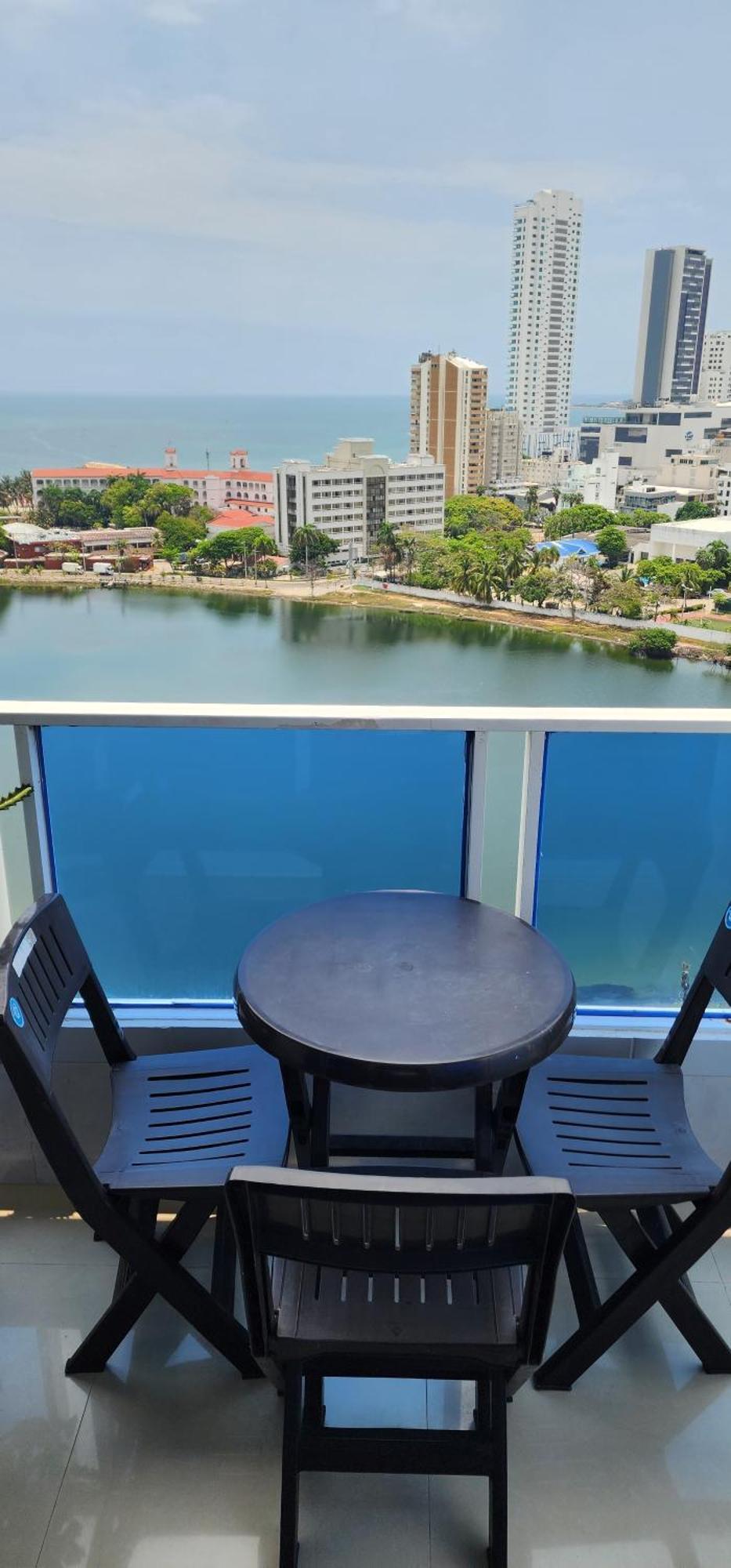 Apto De 2 Piso 15 Cerca A La Playa Cartagena