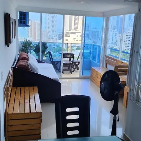 Apto De 2 Piso 15 Cerca A La Playa Apartment *